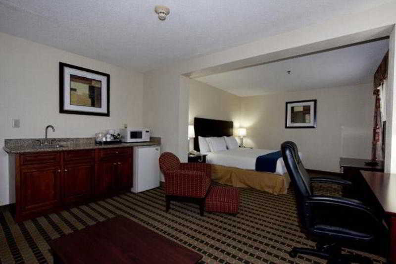 Best Western Butner Creedmoor Inn Room photo